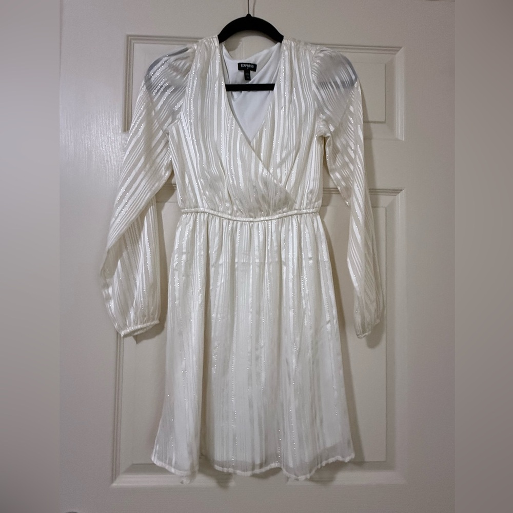 Express - off white dress - XXS